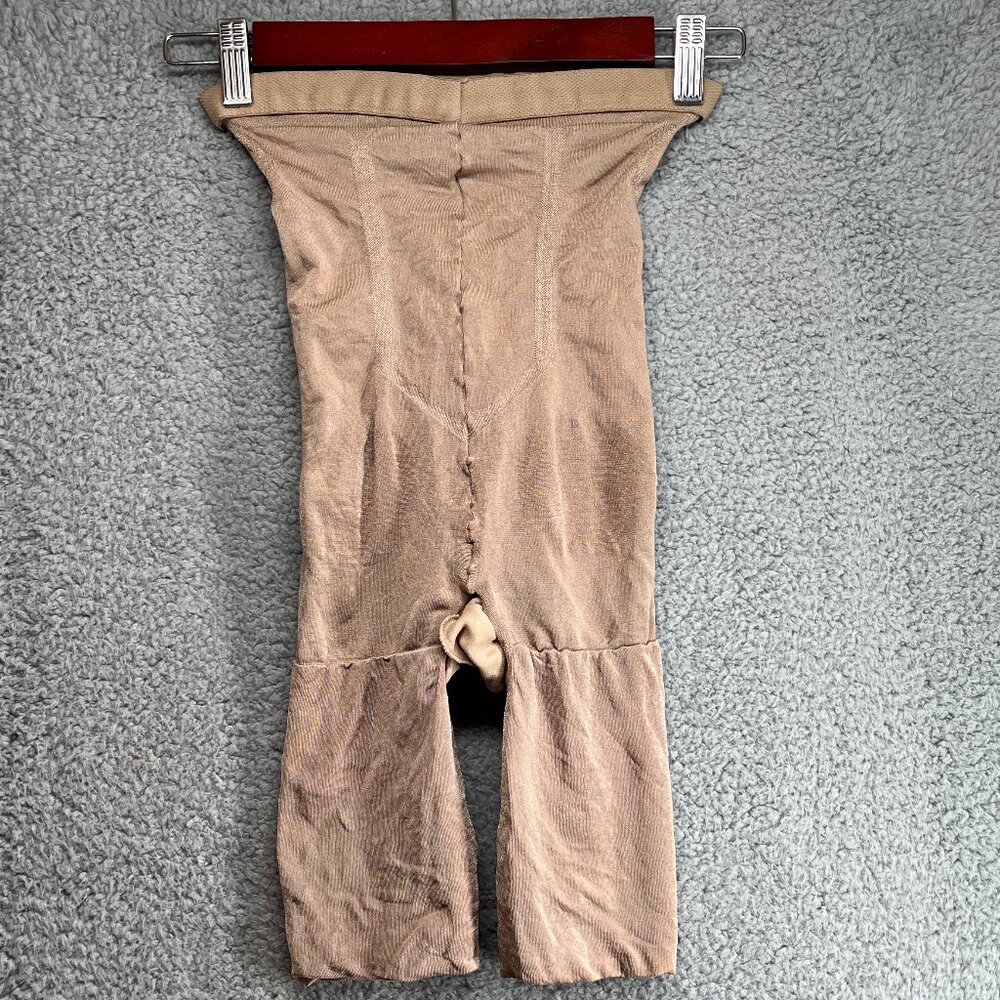 Spanx Shapewear High Waisted Mid Thigh Shorts Tummy Control Beige size C